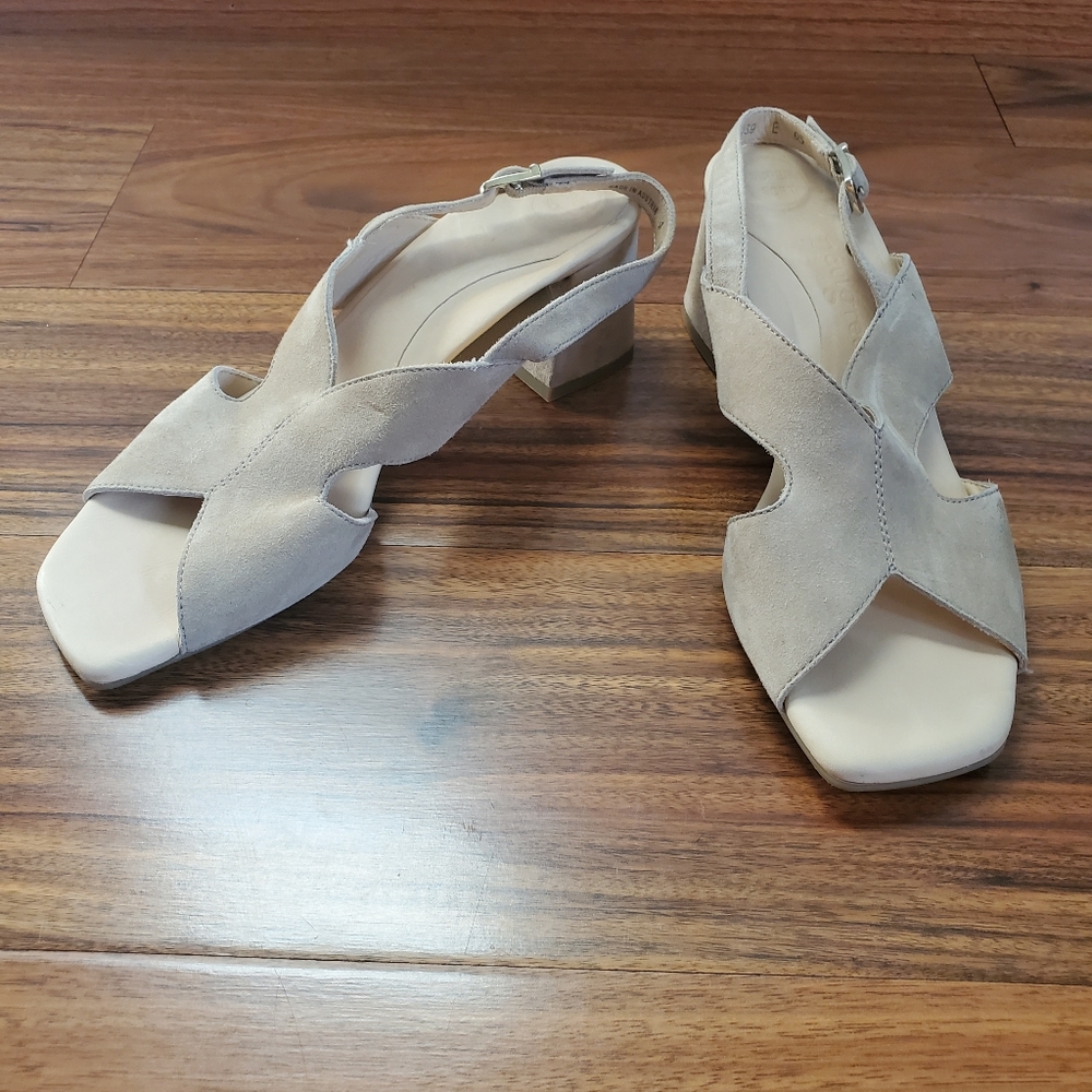 Paul Green Remy Suede Cross Strap with Buckle Block Heel - Picture 6 of 8